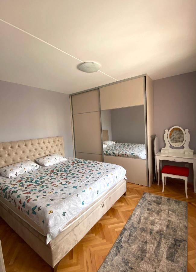Appartamento Apartman Kovacevic Bar Esterno foto