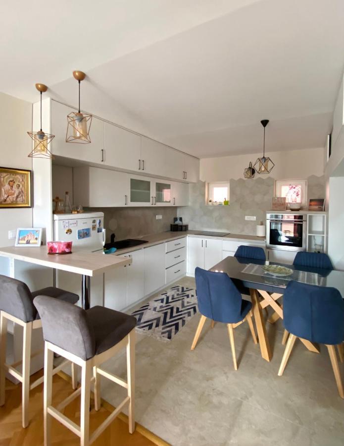 Appartamento Apartman Kovacevic Bar Esterno foto